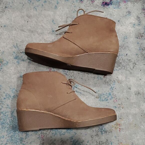 Lucky Brand Leather Wedge Junes Ankle  Boots in Tan Size 7M - Picture 7 of 13